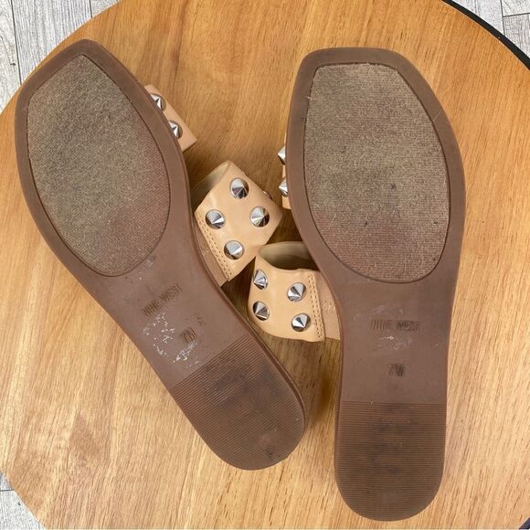 Nine West Brynli3 Studded Dual Strap Slide Sandals Tan Silver 7 - Picture 7 of 11